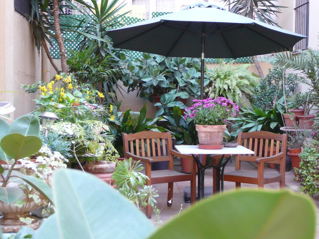 Appartamento The Patio Barcellona Esterno foto
