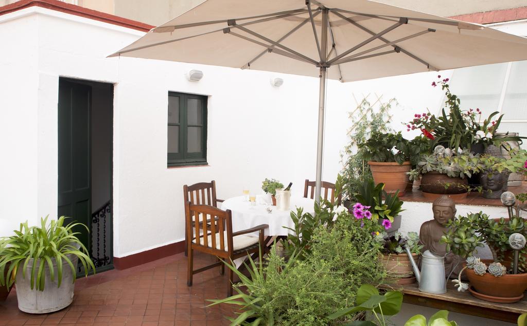Appartamento The Patio Barcellona Esterno foto